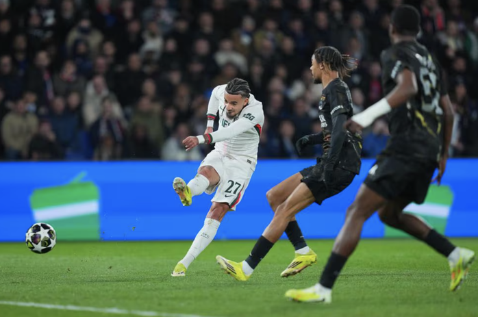 Chelsea thua thảm tr&ecirc;n đất Ph&aacute;p, PSG mơ v&eacute; tứ kết Champions League - Ảnh 3.