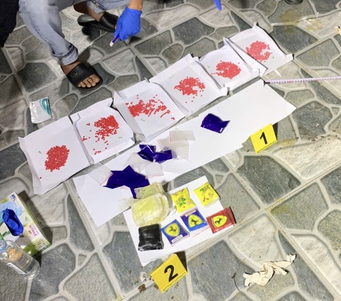 Bất ngờ số ma t&uacute;y L&ecirc; T&ugrave;ng L&acirc;m cất giấu sau khi vừa cai nghiện - Ảnh 2.