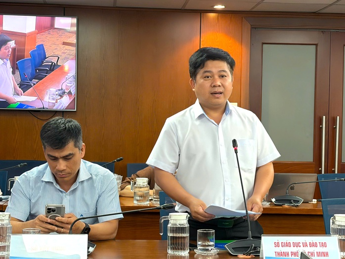 TPHCM: Bảo đảm học sinh lớp 1, lớp 6 học được học trường c&ocirc;ng lập - Ảnh 1.