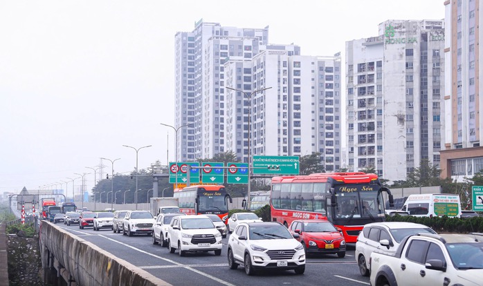 Bộ X&acirc;y dựng y&ecirc;u cầu bảo đảm giao th&ocirc;ng th&ocirc;ng suốt trong ng&agrave;y bầu cử - Ảnh 1.