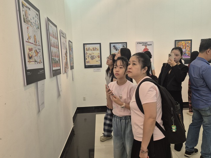 Trở lại tuổi thơ cùng truyện tranh Pháp ngữ của Bỉ - Ảnh 9.