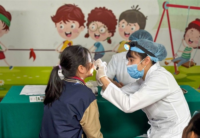 Quy tắc 2-2-2-2 khi đánh răng mà nhiều người chưa biết - Ảnh 3.