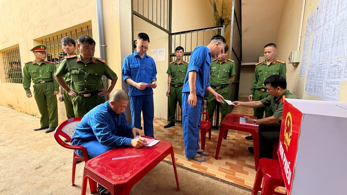 Hàng trăm người tạm giam thực hiện quyền bầu cử tại Đắk Lắk năm 2026 - Ảnh 4.
