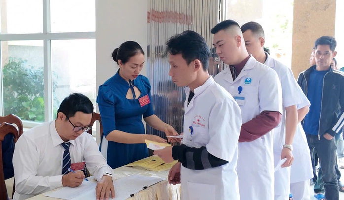 Cử tri đặc khu Bạch Long Vĩ nô nức bầu cử đại biểu Quốc hội 2026 - Ảnh 9. Cử tri đặc khu Bạch Long Vĩ nô nức bầu cử đại biểu Quốc hội 2026 - Ảnh 9.