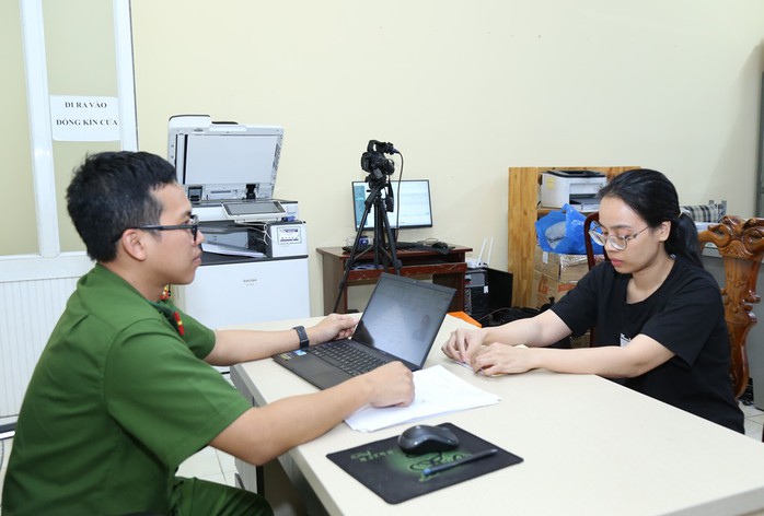 Bắt 9 đối tượng mua bán trái phép hóa đơn tại Đồng Nai năm 2026 - Ảnh 3. Bắt 9 đối tượng mua bán trái phép hóa đơn tại Đồng Nai năm 2026 - Ảnh 3.