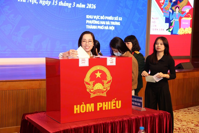 Nguyên Phó chủ tịch nước Nguyễn Thị bình bầu cử đại biểu Quốc hội 2026 tại Hà Nội - Ảnh 11. Nguyên Phó chủ tịch nước Nguyễn Thị bình bầu cử đại biểu Quốc hội 2026 tại Hà Nội - Ảnh 11.