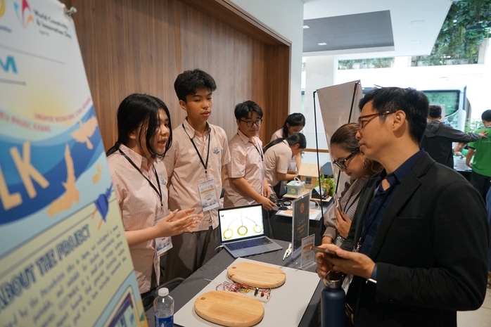 Tự học AI trong 2 tuần, học sinh lớp 9 giành giải Nhất với dự án chống lừa đảo - Ảnh 4.