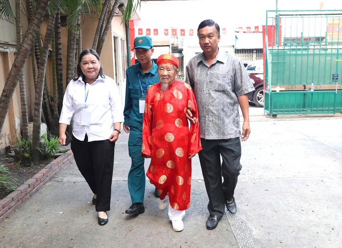 Chung sức đồng lòng kiến tạo tương lai - Ảnh 10.