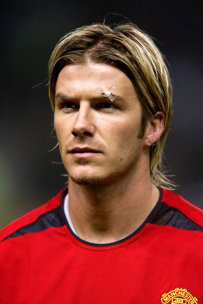 Fernandes phá kỷ lục nhiều năm của huyền thoại Beckham - Ảnh 2. Fernandes phá kỷ lục nhiều năm của huyền thoại Beckham - Ảnh 2.