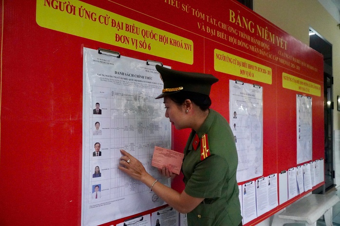 Công an TPHCM tham gia bầu cử - Ảnh 15.