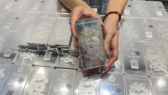 Gi&aacute; bạc h&ocirc;m nay 16 - 3: T&igrave;nh h&igrave;nh giảm gi&aacute; v&agrave; t&aacute;c động đến nh&agrave; đầu tư - Ảnh 2.