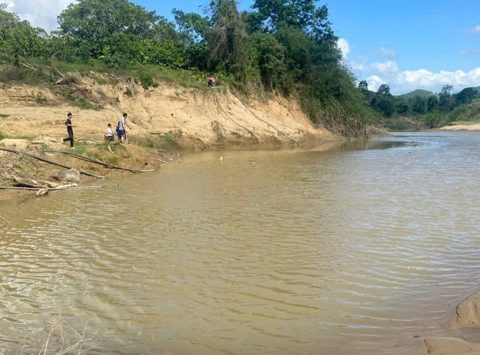 Vụ đuối nước thương tâm tại Đắk Lắk: Học sinh Không cứu được bạn - Ảnh 1. Vụ đuối nước thương tâm tại Đắk Lắk: Học sinh Không cứu được bạn - Ảnh 1.