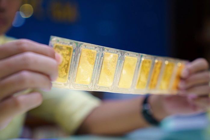 Giá vàng SJC tăng bất ngờ giữa Lúc vàng thế giới lao dốc ngày 16 - 3 - 2026 - Ảnh 2. Giá vàng SJC tăng bất ngờ giữa Lúc vàng thế giới lao dốc ngày 16 - 3 - 2026 - Ảnh 2.