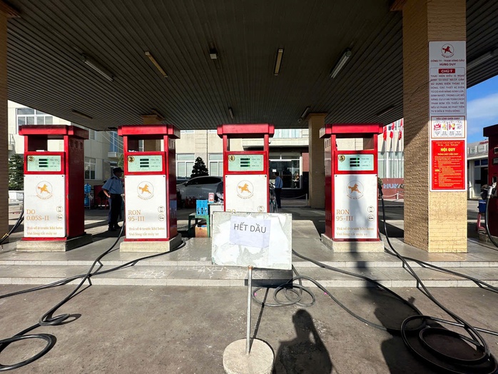 T&acirc;y Ninh ph&aacute;t hiện một số trường hợp vi phạm trong kinh doanh xăng dầu - Ảnh 2.