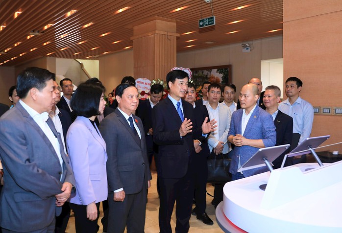 H&agrave; Nội khai trương nền tảng điều h&agrave;nh tập trung "Một điểm đến của mọi nhiệm vụ" - Ảnh 2.