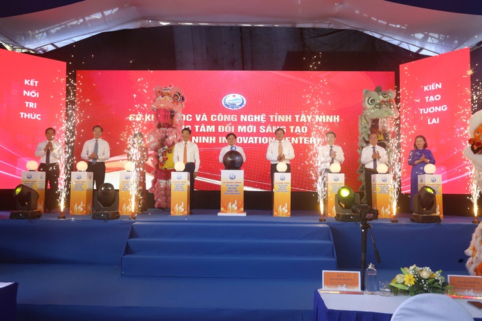 T&acirc;y Ninh kh&aacute;nh th&agrave;nh Trung t&acirc;m Đổi mới s&aacute;ng tạo hỗ trợ doanh nghiệp ph&aacute;t triển kinh tế số - Ảnh 2.