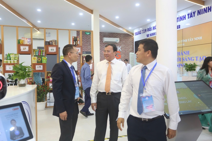 T&acirc;y Ninh: Đưa Trung t&acirc;m Đổi mới s&aacute;ng tạo th&agrave;nh "hạt nh&acirc;n" hỗ trợ doanh nghiệp - Ảnh 3.