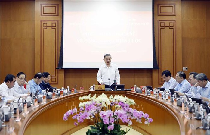 Tổng B&iacute; thư T&ocirc; L&acirc;m: Ph&aacute;t triển c&ocirc;ng nghệ chiến lược l&agrave; việc kh&ocirc;ng thể chậm trễ - Ảnh 1.