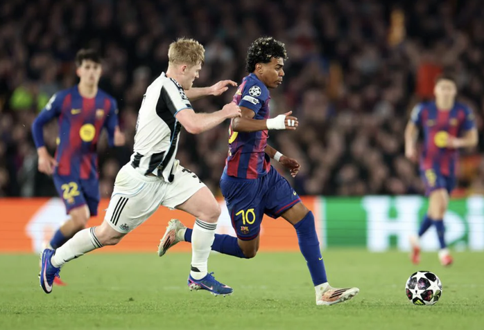 Barcelona thắng "hủy diệt" Newcastle, thẳng tiến tứ kết Champions League - Ảnh 5.