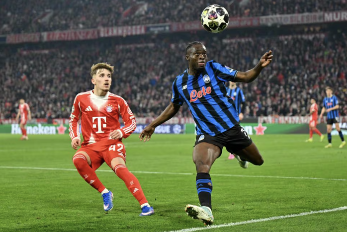 Bayern Munich đại thắng Atalanta, tạo mưa b&agrave;n thắng ở Munchen - Ảnh 1.