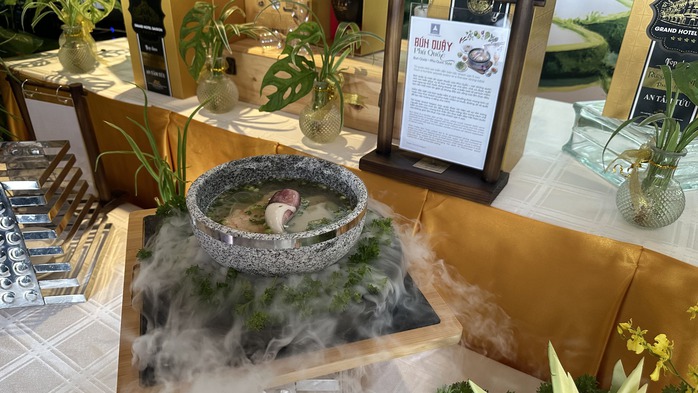 Hotel Grand Saigon tiếp tục h&agrave;nh tr&igrave;nh quảng b&aacute; đặc sản v&ugrave;ng miền - Ảnh 2.