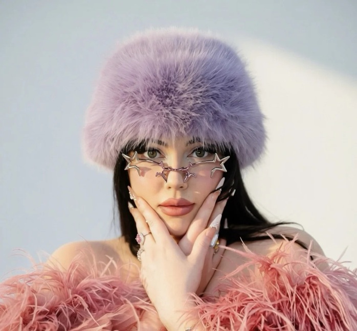 "Cỗ m&aacute;y tạo hit" cho Blackpink tố bị &eacute;p ph&aacute; thai - Ảnh 1.