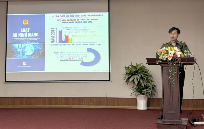 Tuy&ecirc;n truyền kiến thức ph&aacute;p luật cho HLV, VĐV tại Trung t&acirc;m Huấn luyện thể thao Quốc gia - Ảnh 1.