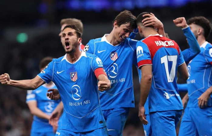 Ngoại hạng Anh &ldquo;vỡ mộng&rdquo; tại Champions League - Ảnh 2.