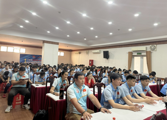 Tuy&ecirc;n truyền kiến thức ph&aacute;p luật cho HLV, VĐV tại Trung t&acirc;m Huấn luyện thể thao Quốc gia - Ảnh 2.