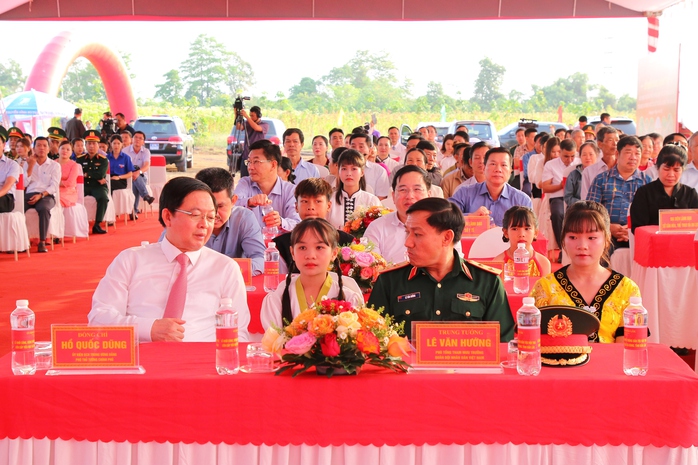 Ph&oacute; Thủ tướng Hồ Quốc Dũng dự lễ động thổ trường học nội tr&uacute; tại Đắk Lắk - Ảnh 1.