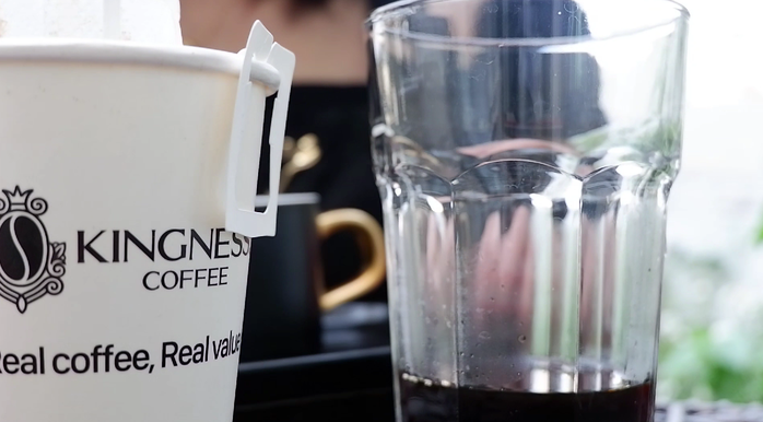 C&agrave; ph&ecirc; v&agrave; những ng&agrave;y đ&atilde; đi qua - Ảnh 2.