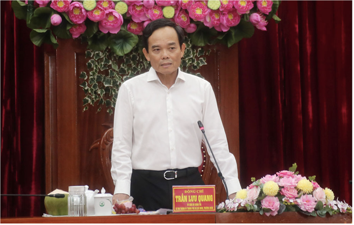 Đo&agrave;n kiểm tra Bộ Ch&iacute;nh trị l&agrave;m việc với Tỉnh ủy Vĩnh Long về c&ocirc;ng t&aacute;c l&atilde;nh đạo - Ảnh 1.