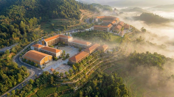 Thanh H&oacute;a đồng loạt khởi c&ocirc;ng 10 trường nội tr&uacute; li&ecirc;n cấp - Ảnh 3.