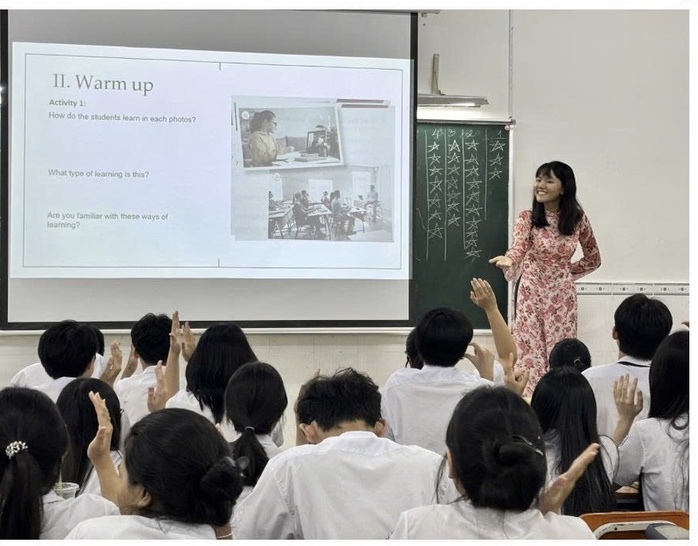 Thú vị trải nghiệm "Một ngày làm giáo viên" của học sinh Trường Bùi Thị Xuân  - Ảnh 2.