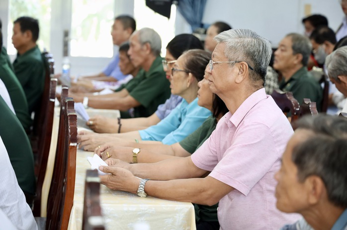 Cử tri 4 xã phía Tây TPHCM gửi gắm kỳ vọng về quyết sách sát thực tiễn - Ảnh 19.