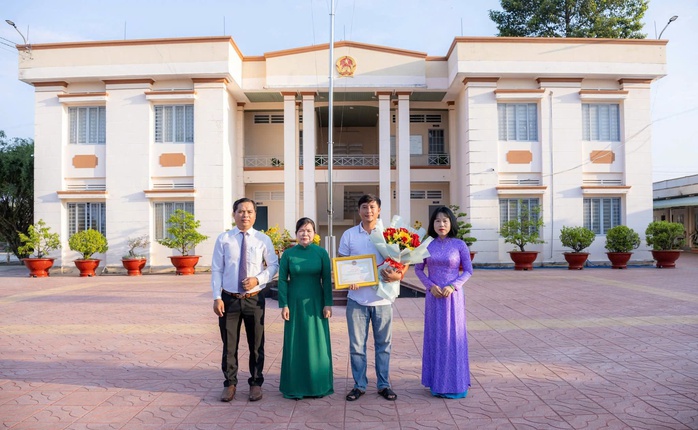 Khen thưởng nam thanh niên giành lại sự sống cho bé trai ở Tây Ninh - Ảnh 1.