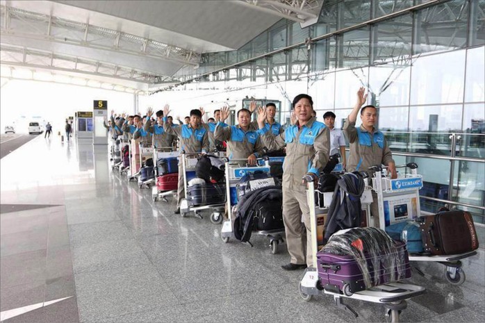 Cảnh b&aacute;o khẩn về an to&agrave;n lao động Việt Nam tại Trung Đ&ocirc;ng - Ảnh 1.