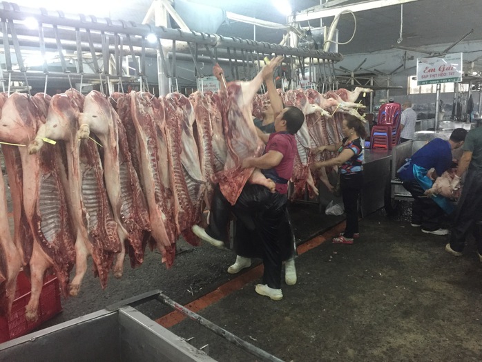 Gi&aacute; heo hơi h&ocirc;m nay 20 - 3 tăng mạnh , ảnh hưởng thị trường thực phẩm - Ảnh 1.