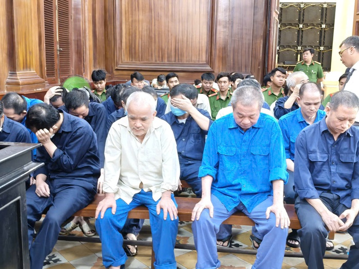 Sai phạm đ&agrave;o tạo l&aacute;i xe ở TPHCM: Ch&iacute;nh thức y&ecirc;u cầu r&agrave; so&aacute;t, đảo tạo bổ sung - Ảnh 1.