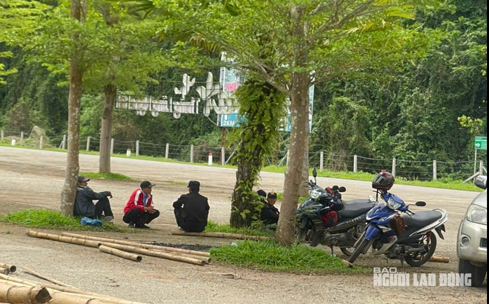 Nhiều người k&eacute;o đến khu du lịch Hava g&acirc;y n&aacute;o loạn, ch&iacute;nh quyền v&agrave;o cuộc - Ảnh 1.