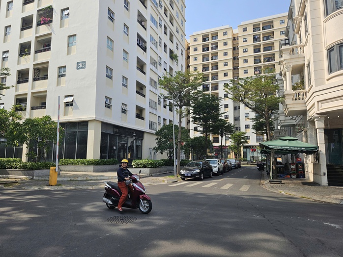 UBND phường G&ograve; Vấp y&ecirc;u cầu CityLand b&aacute;o c&aacute;o vụ b&aacute;n chỗ đậu xe 500 triệu đồng - Ảnh 1.