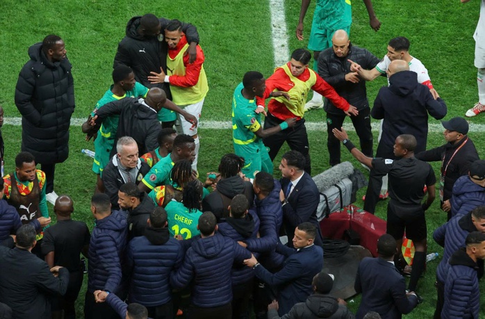 Senegal sẽ kh&ocirc;ng từ bỏ chức v&ocirc; địch CAN Cup - Ảnh 2.