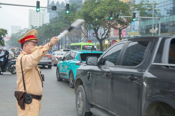 Quy định xe b&aacute;n tải H&agrave; Nội 2026: Cấm xe tải v&agrave;o nội đ&ocirc; giờ cao điểm - Ảnh 1.