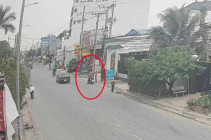 Đ&ocirc;i nam nữ lừa đảo mua v&eacute; số ở T&acirc;y Ninh: Chi&ecirc;u tr&ograve; tinh vi khiến nạn nh&acirc;n hoang mang - Ảnh 1.