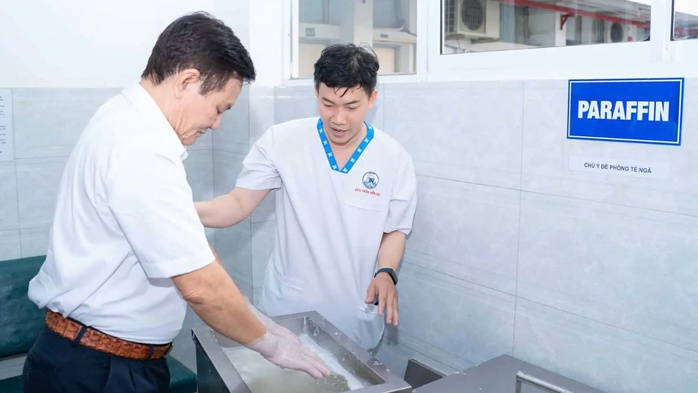 Chăm sóc toàn diện cho người cao tuổi - Ảnh 1. Chăm sóc toàn diện cho người cao tuổi - Ảnh 2.