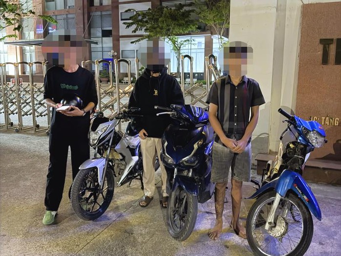 Xử l&yacute; t&igrave;nh trạng thanh thiếu ni&ecirc;n chạy xe lạng l&aacute;ch tại Đồng Nai năm 2026 - Ảnh 2.