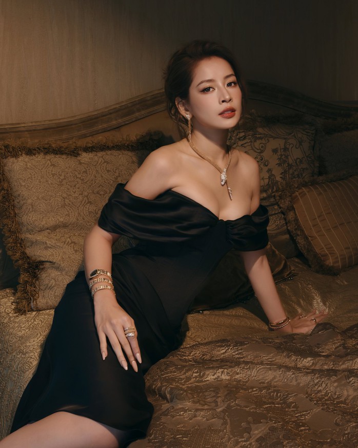 Chi Pu nhượng lại nh&agrave; h&agrave;ng phở Việt ở Thượng Hải - Ảnh 3.