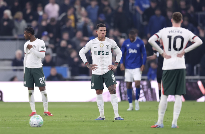 Chelsea thua sốc Everton, nguy cơ mất v&eacute; ch&acirc;u &Acirc;u - Ảnh 6.