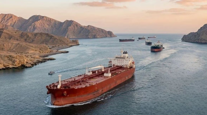 "Yết hầu" Hormuz: Iran mở cửa với Nhật Bản, thu ph&iacute; &ldquo;lối đi an to&agrave;n&rdquo;? - Ảnh 2.