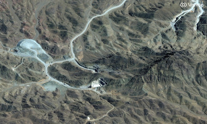 Chiến sự Trung Đ&ocirc;ng ng&agrave;y 21-3: Cơ sở hạt nh&acirc;n Natanz tr&uacute;ng đ&ograve;n, Iran đe dọa c&aacute;c khu du lịch - Ảnh 1.